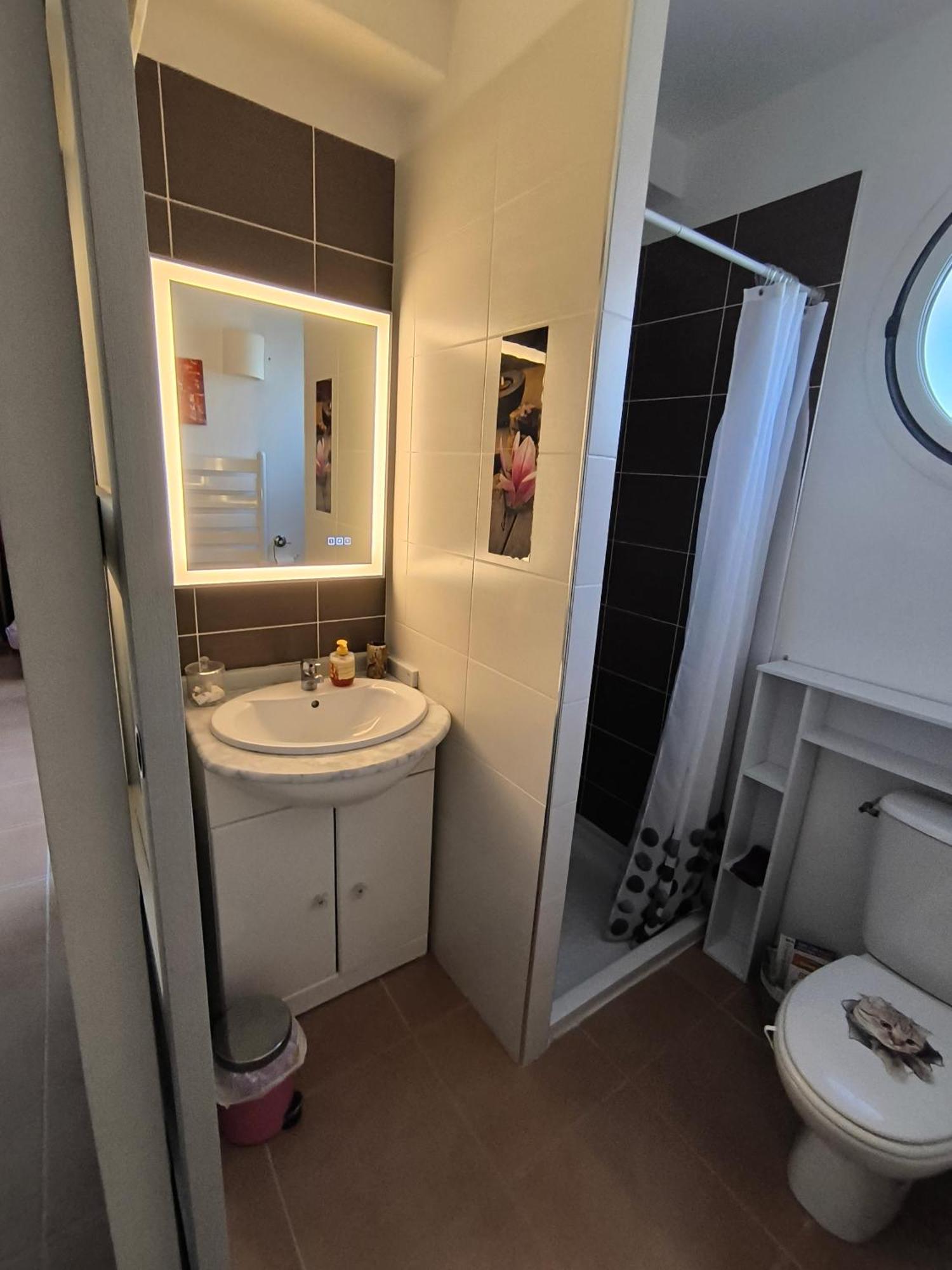 Chez Regine Hotel Agde Exterior foto